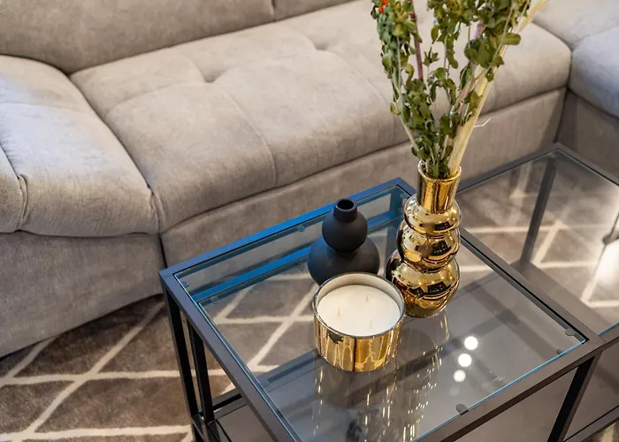 Golden Glow Hideaway Bucharest