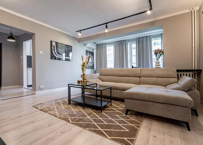 Golden Glow Hideaway * Bucharest