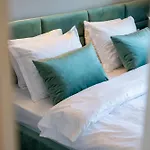 Golden Glow Hideaway Apartman Bukarest