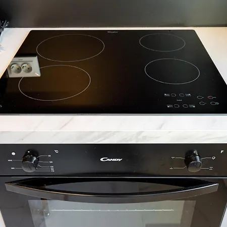 Apartment Golden Glow Hideaway *