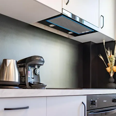 Golden Glow Hideaway Bucharest