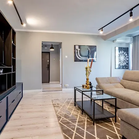 Golden Glow Hideaway Bucharest