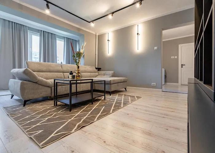 Golden Glow Hideaway Apartament *