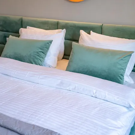 Golden Glow Hideaway Appartement Bucarest