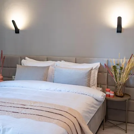 Golden Glow Hideaway Bucarest